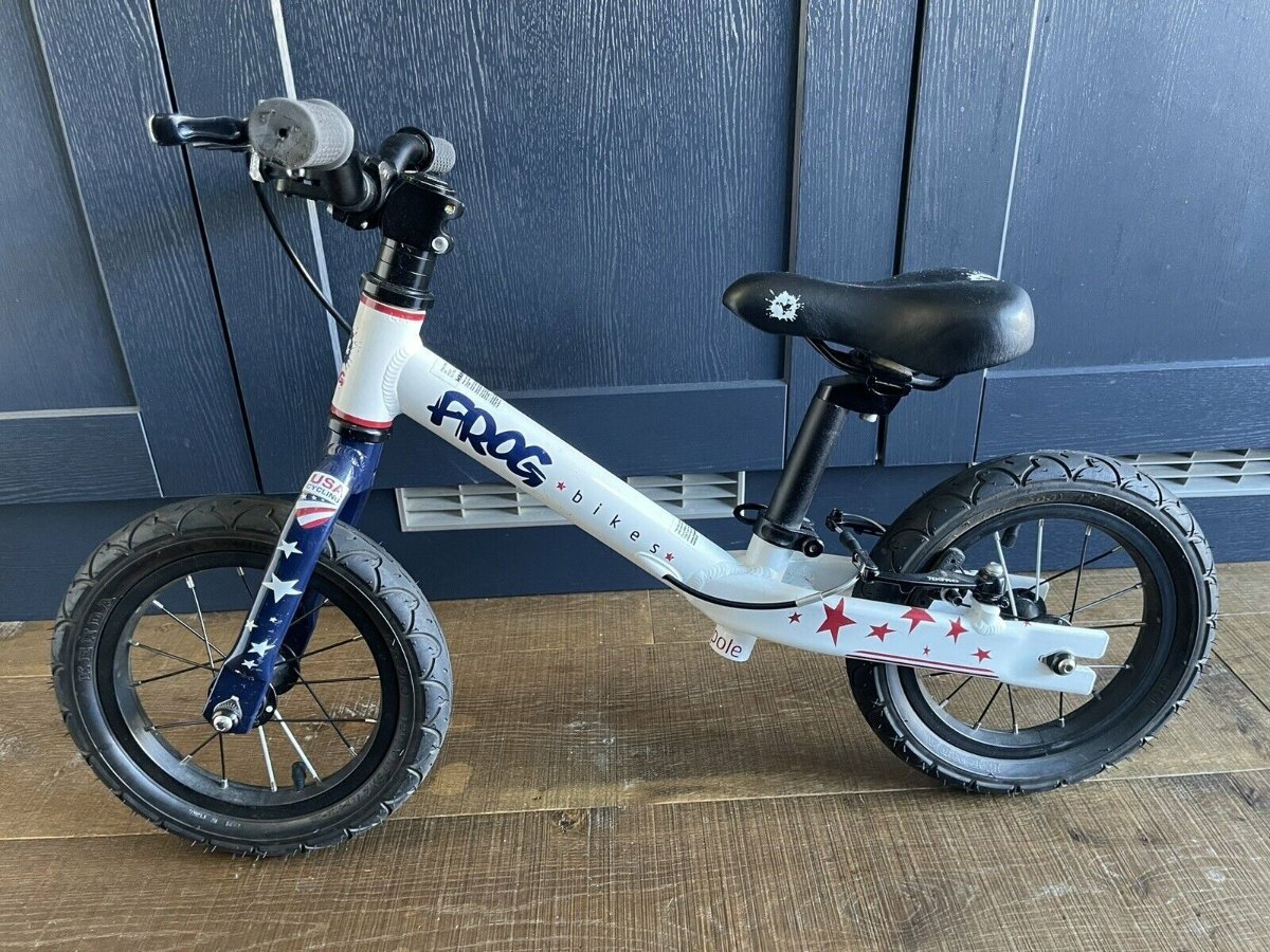 Frog tadpole balance outlet bike