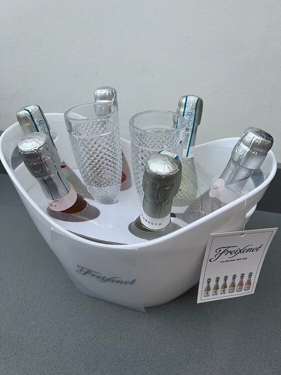 FREIXENET PROSECCO ICE BUCKET WITH 2 FLUTE GLASSES & 6 X 20CL BOTTLES ...